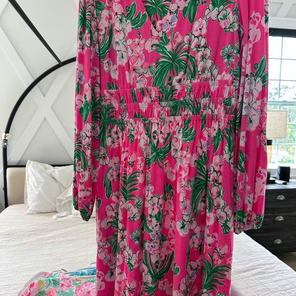 Lilly Pulitzer Dresses & Skirts - Lilly Pulitzer Pink Floral Dress